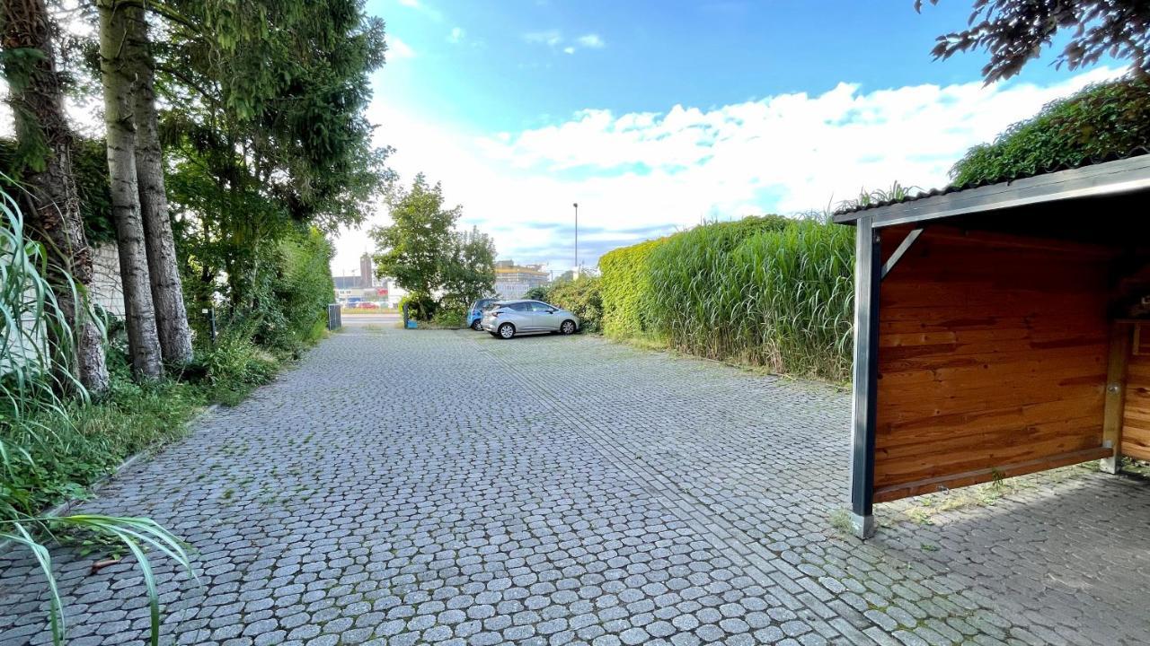 3ZKB Apartment, 75qm mit Parkplatz, zentral, ruhig, hell, top Ausstattung, Klima, Ideal für Paare, Familie und Business in OL, Etage2 DG Oldenburg Exterior foto